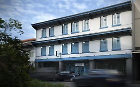 โรงแรมคลาสสิก บาย เวนู